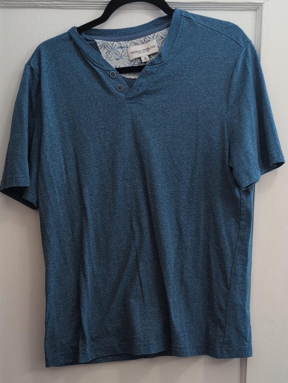 Thomas Sterling Medium Men's Blue Short-Sleeve Henley Tee